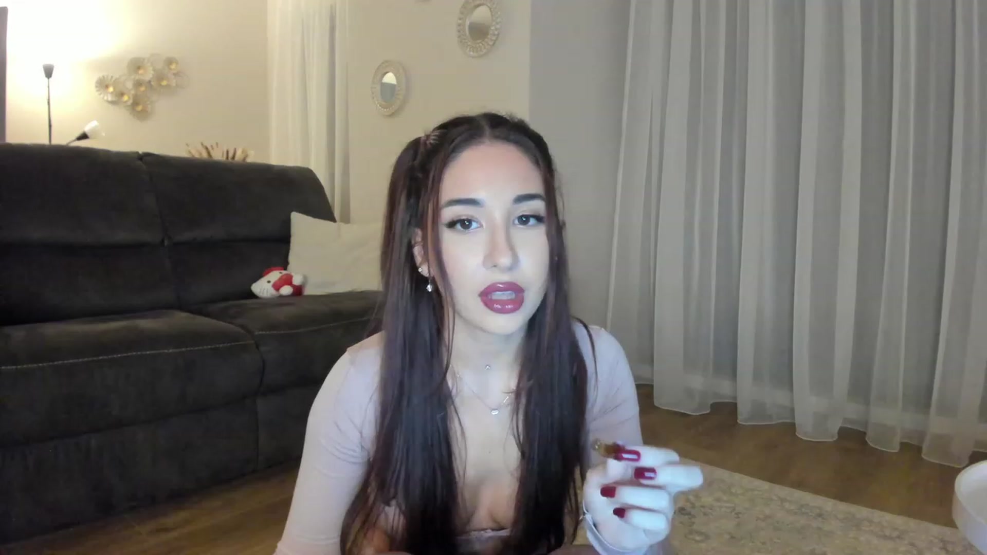 Gallery image thumbnail from Cataleya's myfreecams stream on, 01/19/2024, 21:29 image 10 of 20