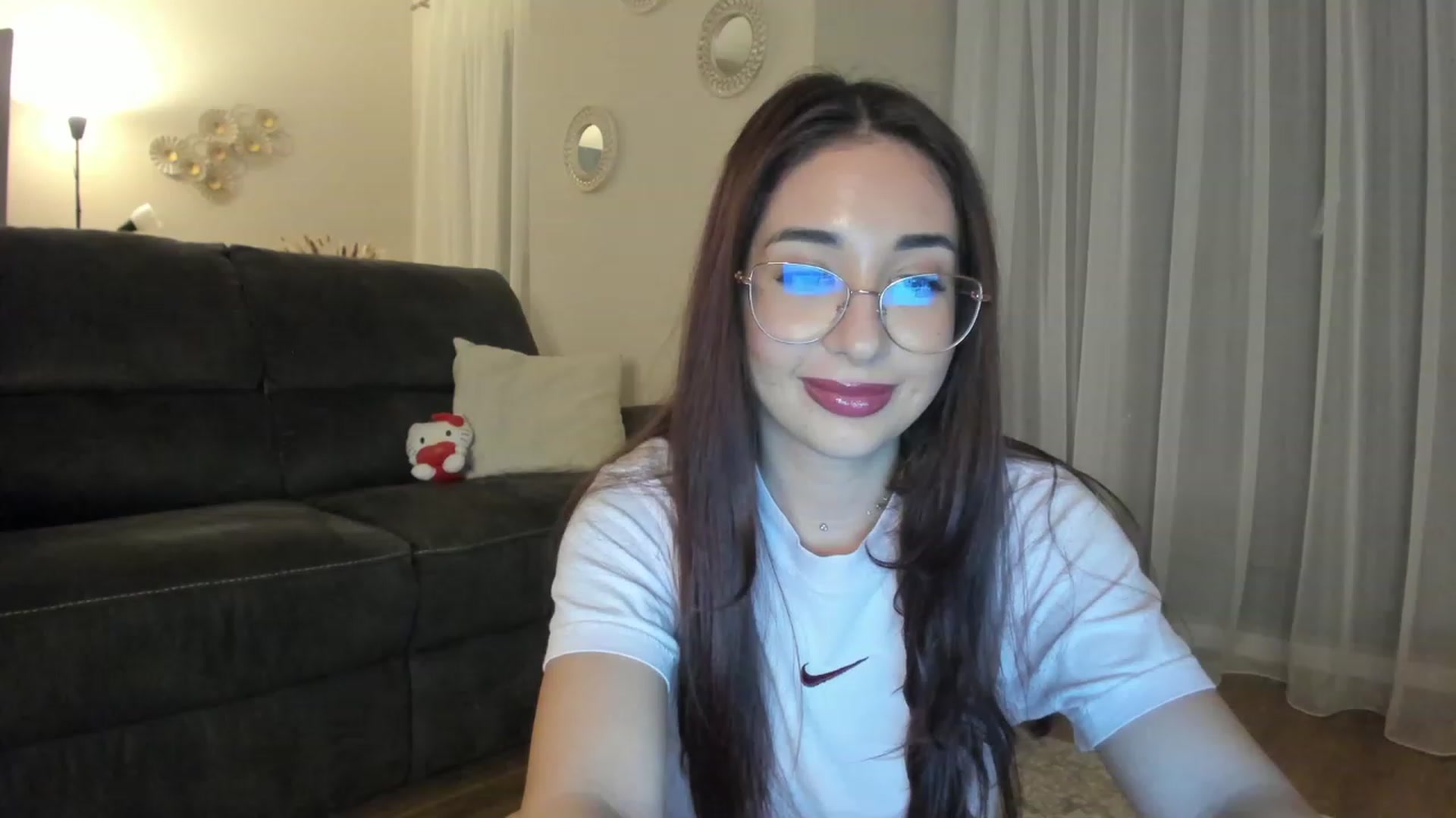 Gallery image thumbnail from Cataleya's myfreecams stream on, 01/22/2024, 24:00 image 4 of 20