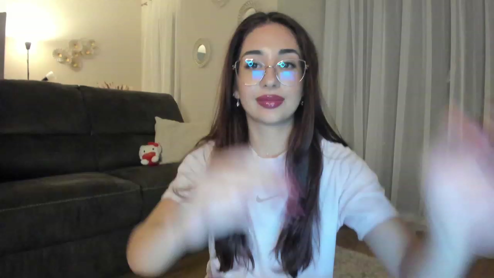 Gallery image thumbnail from Cataleya's myfreecams stream on, 01/22/2024, 24:00 image 3 of 20