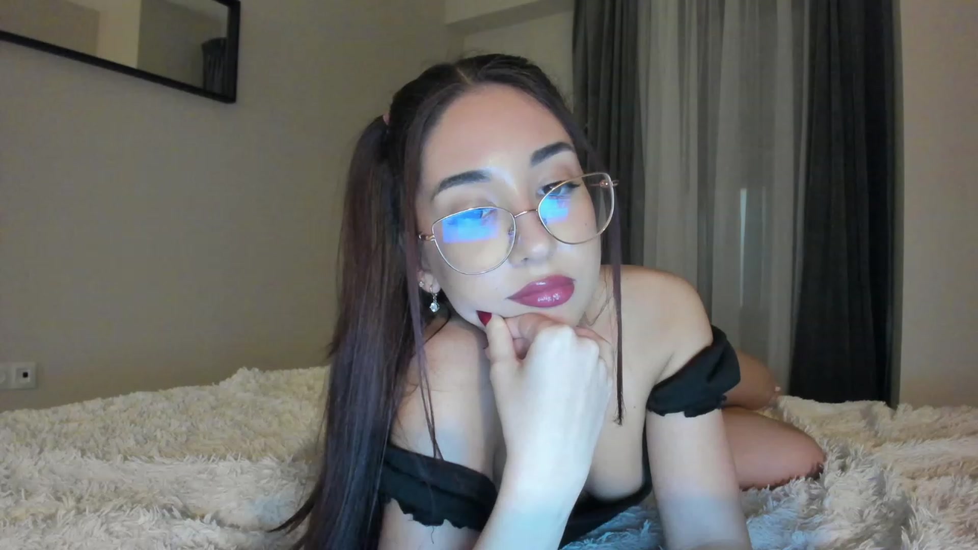Gallery image thumbnail from Cataleya's myfreecams stream on, 01/22/2024, 23:02 image 4 of 20