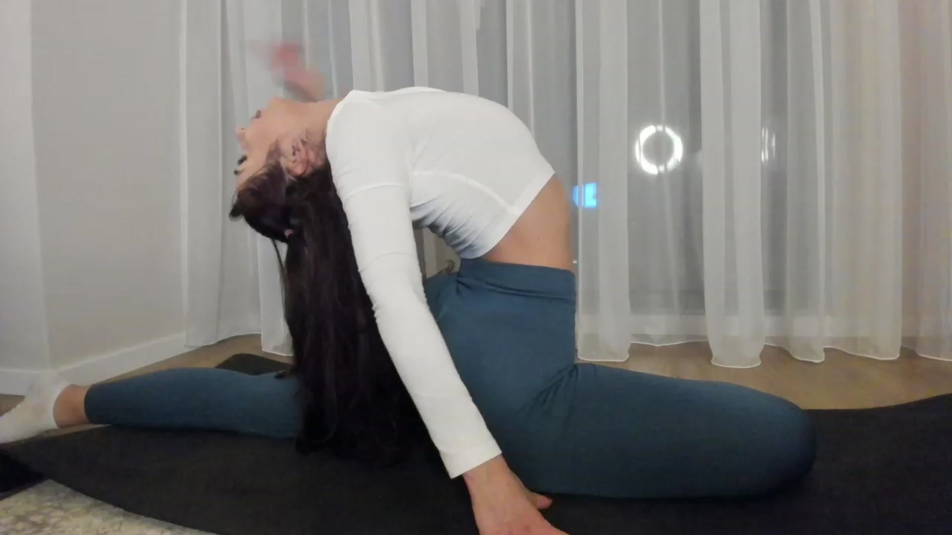 Gallery image thumbnail from Cataleya's myfreecams stream on, 02/05/2024, 22:22 image 1 of 20