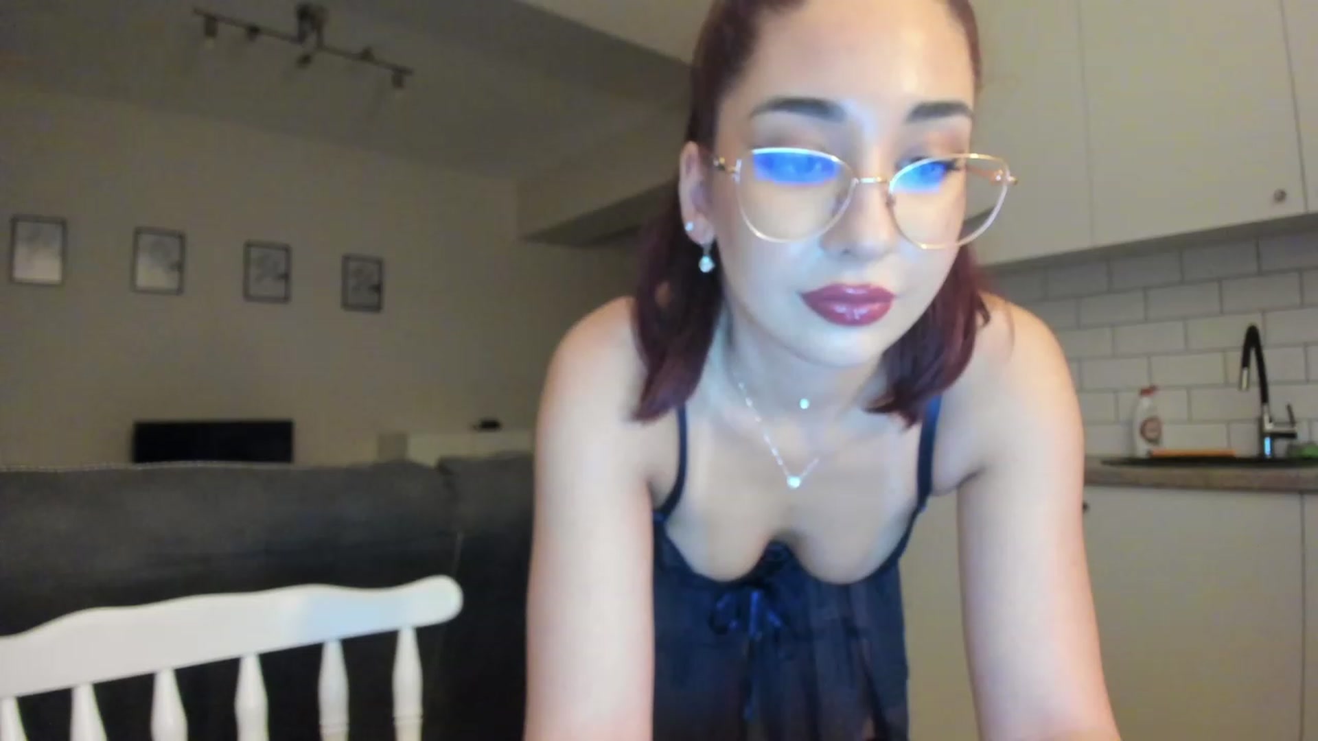 Gallery image thumbnail from Cataleya's myfreecams stream on, 02/11/2024, 23:14 image 17 of 20