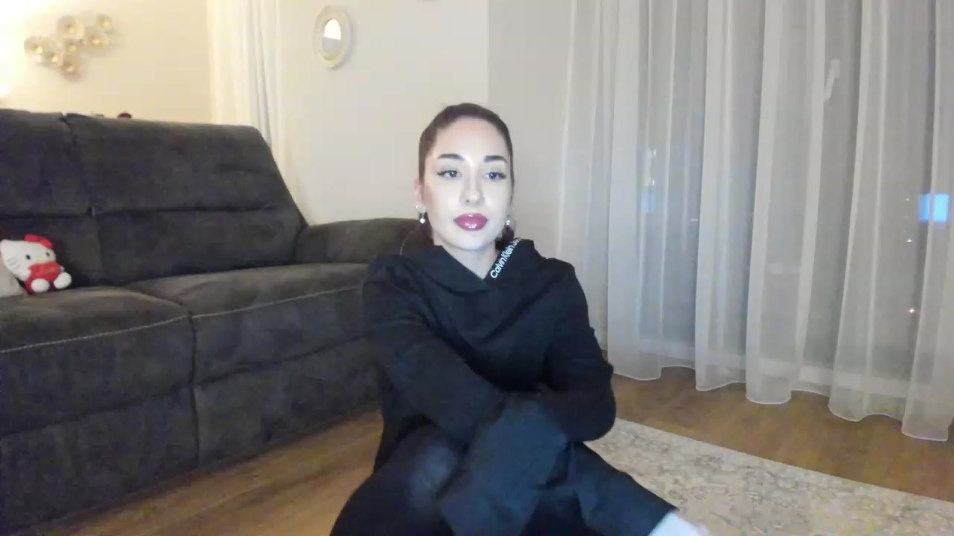 Gallery image thumbnail from Cataleya's myfreecams stream on, 02/21/2024, 19:53 image 17 of 20