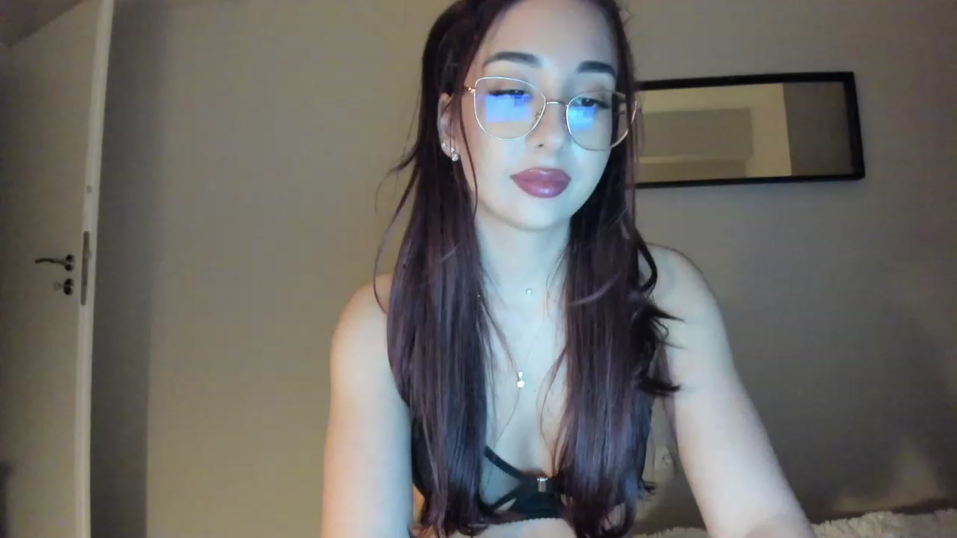 Gallery image thumbnail from Cataleya's myfreecams stream on, 03/02/2024, 22:29 image 16 of 20