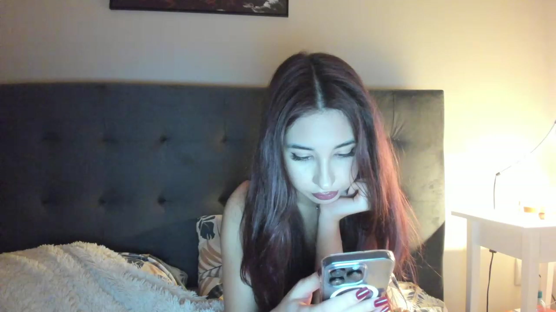 Gallery image thumbnail from Cataleya's myfreecams stream on, 03/08/2024, 21:59 image 17 of 20
