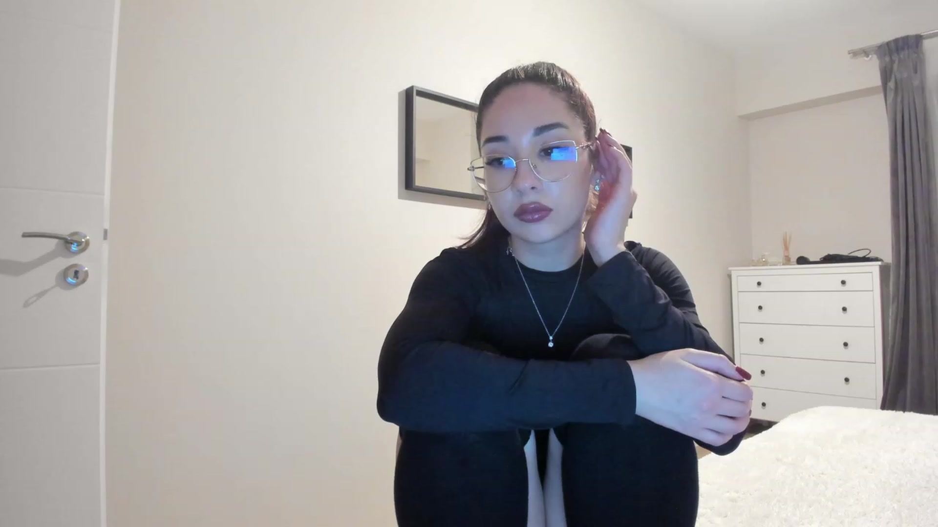Gallery image thumbnail from Cataleya's myfreecams stream on, 03/09/2024, 22:53 image 15 of 20