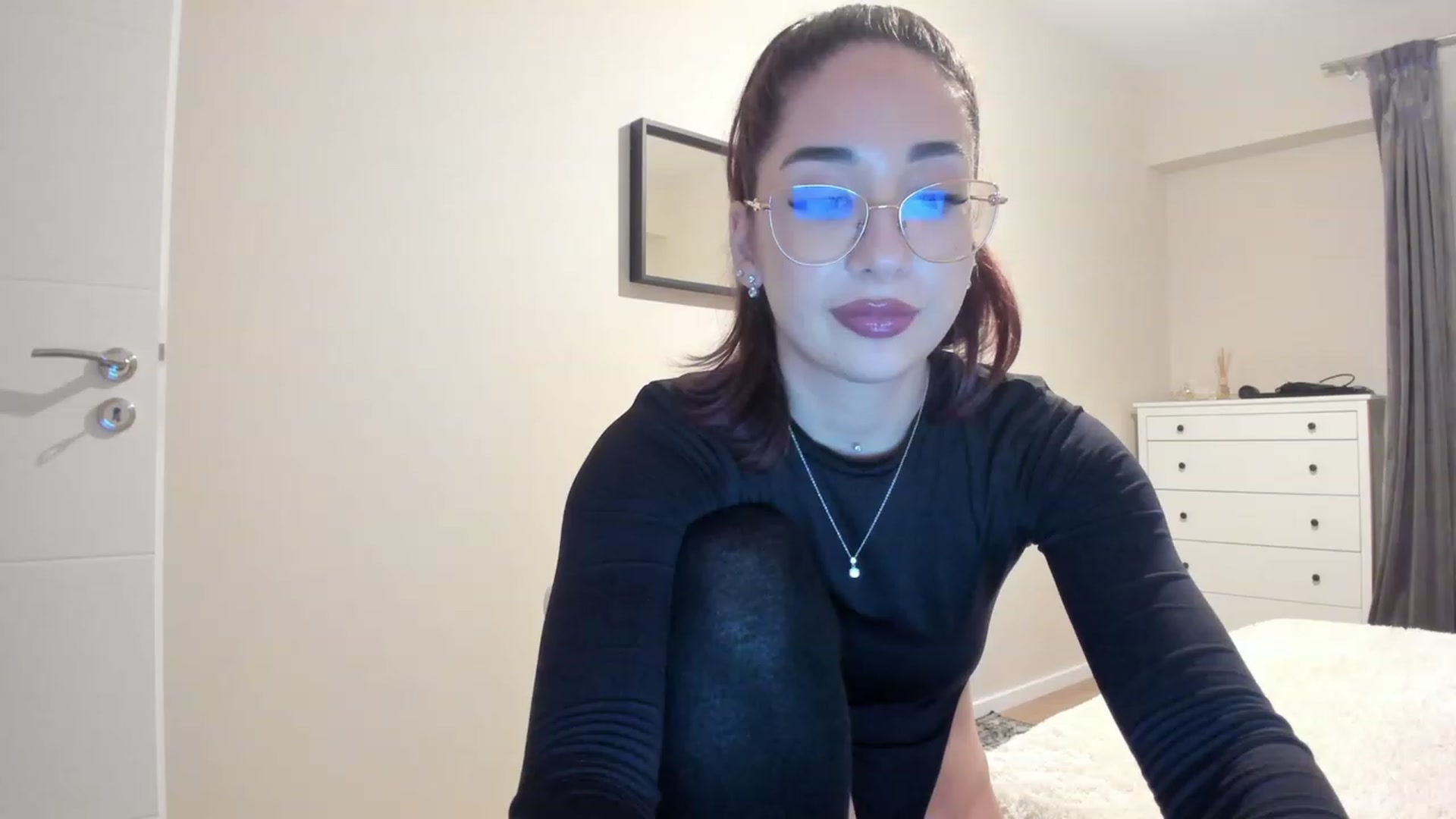 Gallery image thumbnail from Cataleya's myfreecams stream on, 03/09/2024, 22:53 image 2 of 20