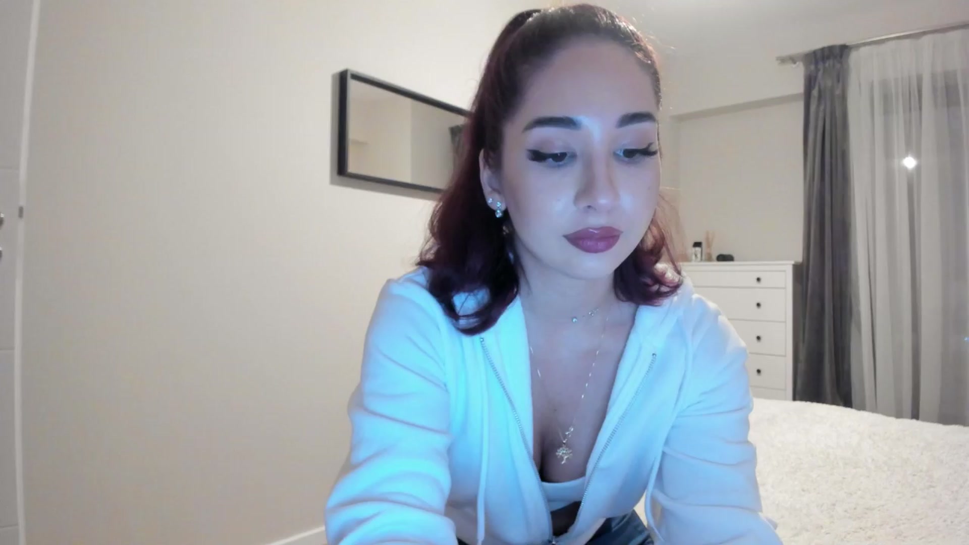Gallery image thumbnail from Cataleya's myfreecams stream on, 03/27/2024, 20:58 image 11 of 20