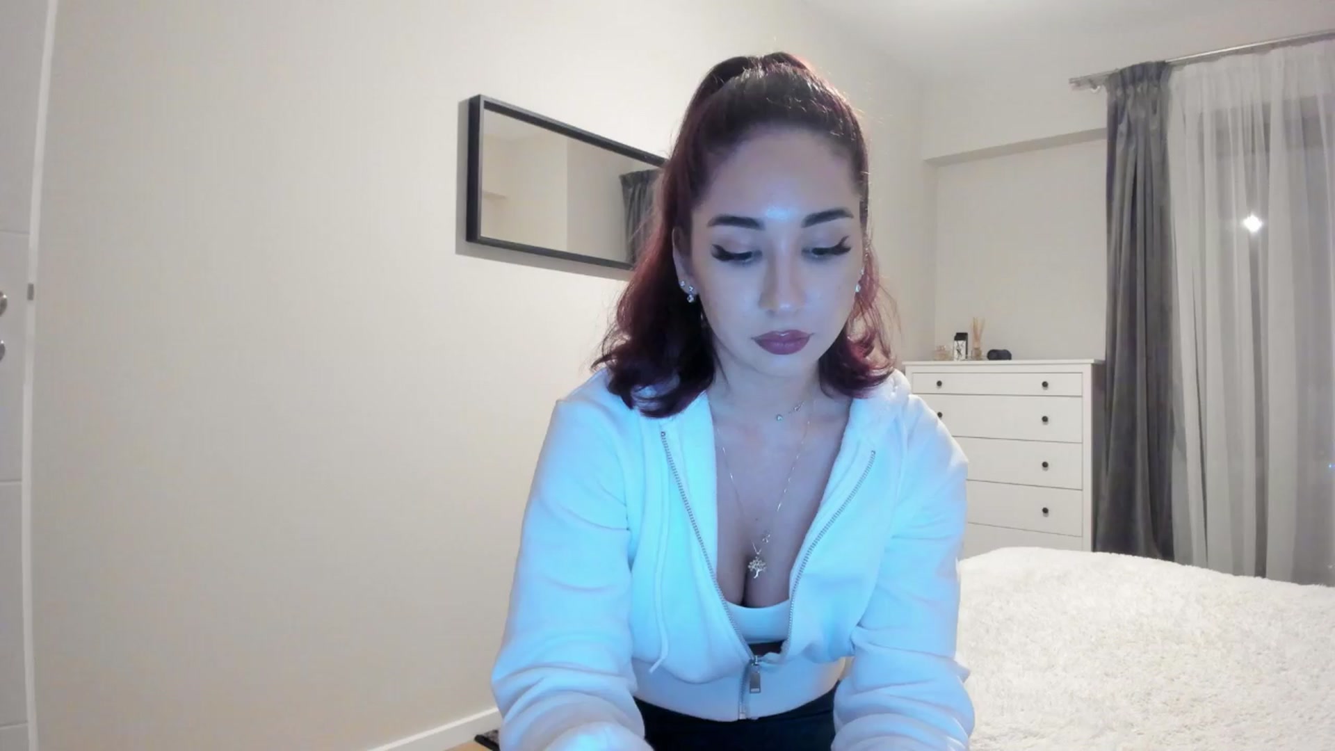 Gallery image thumbnail from Cataleya's myfreecams stream on, 03/27/2024, 20:58 image 14 of 20