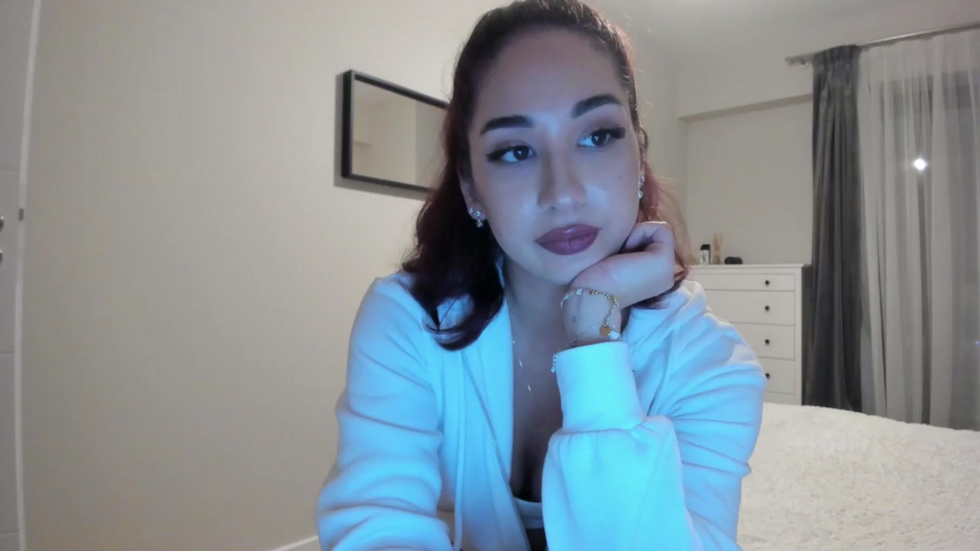 Gallery image thumbnail from Cataleya's myfreecams stream on, 03/27/2024, 20:58 image 12 of 20