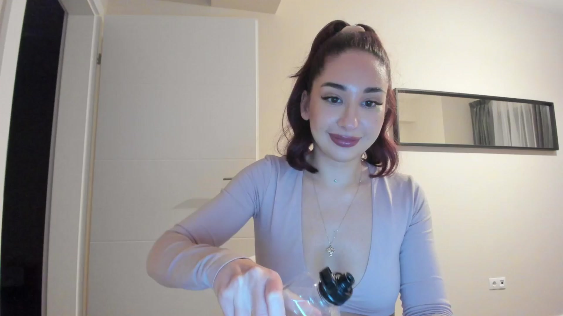 Gallery image thumbnail from Cataleya's myfreecams stream on, 04/06/2024, 21:37 image 11 of 20