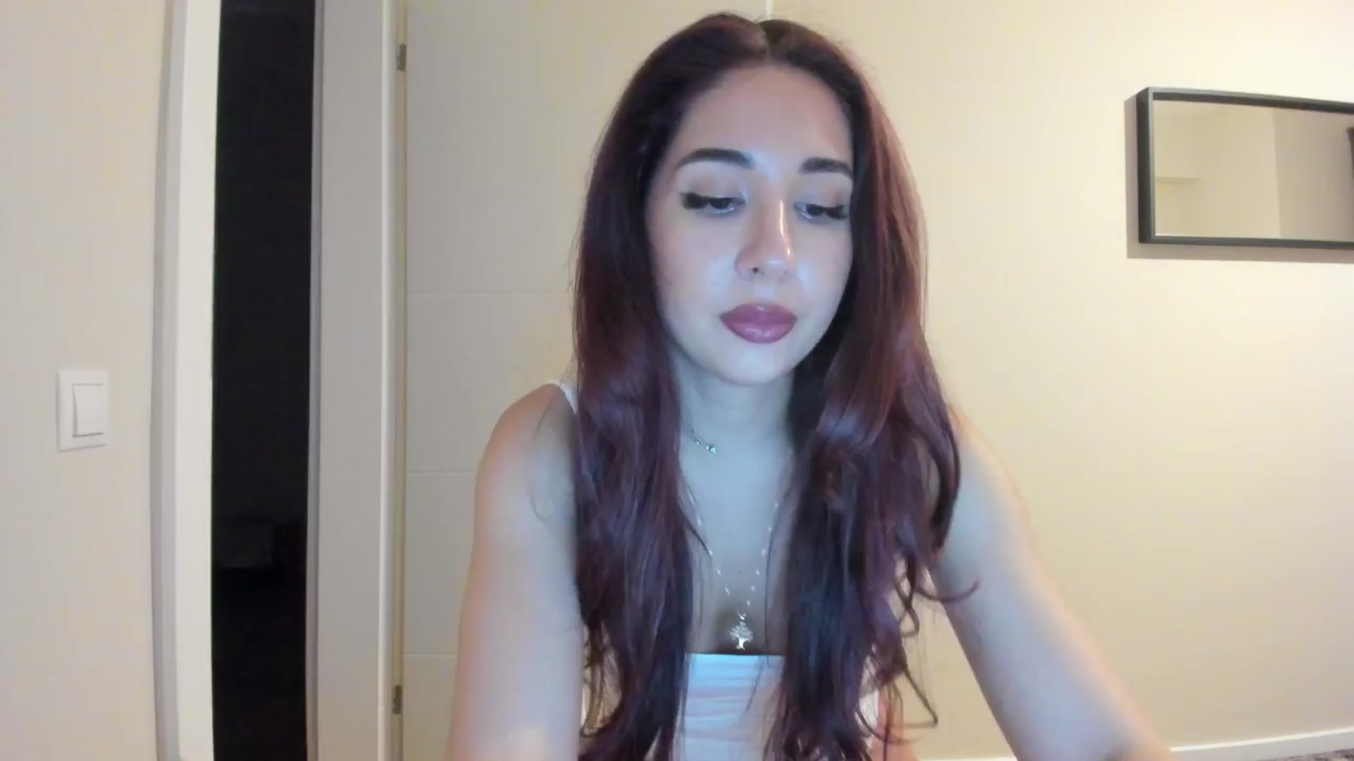 Gallery image thumbnail from Cataleya's myfreecams stream on, 04/10/2024, 22:02 image 11 of 20