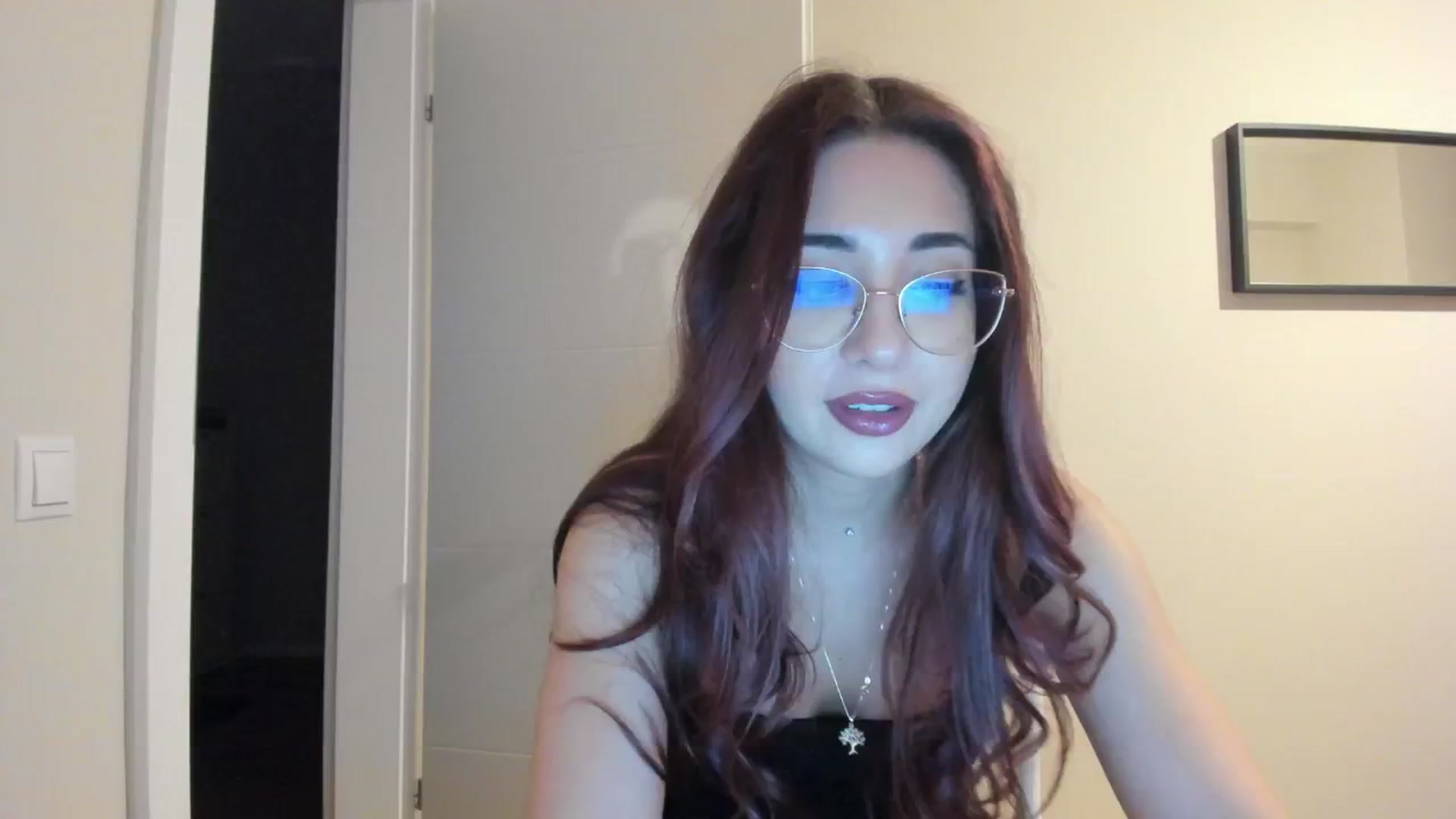 Gallery image thumbnail from Cataleya's myfreecams stream on, 04/18/2024, 22:14 image 13 of 20