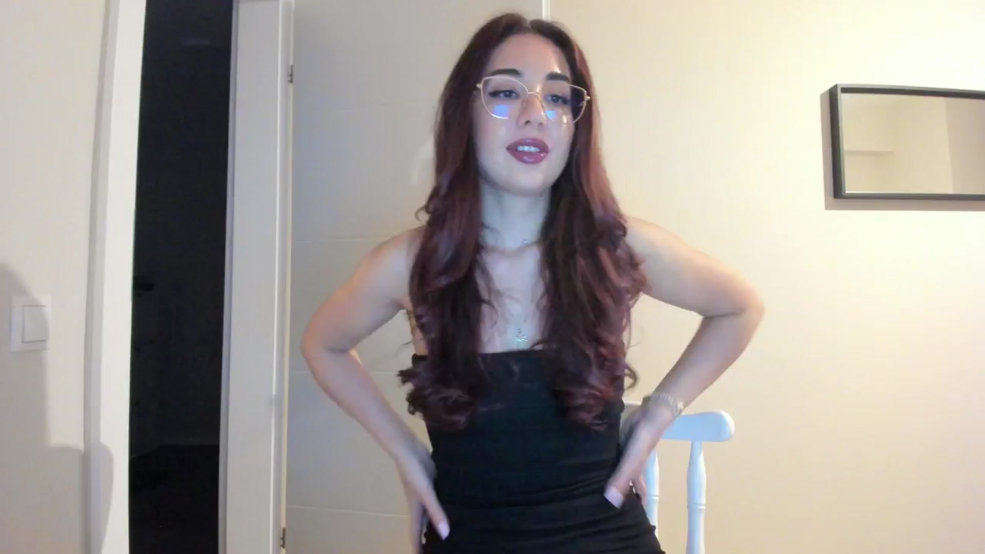 Gallery image thumbnail from Cataleya's myfreecams stream on, 04/18/2024, 22:14 image 7 of 20