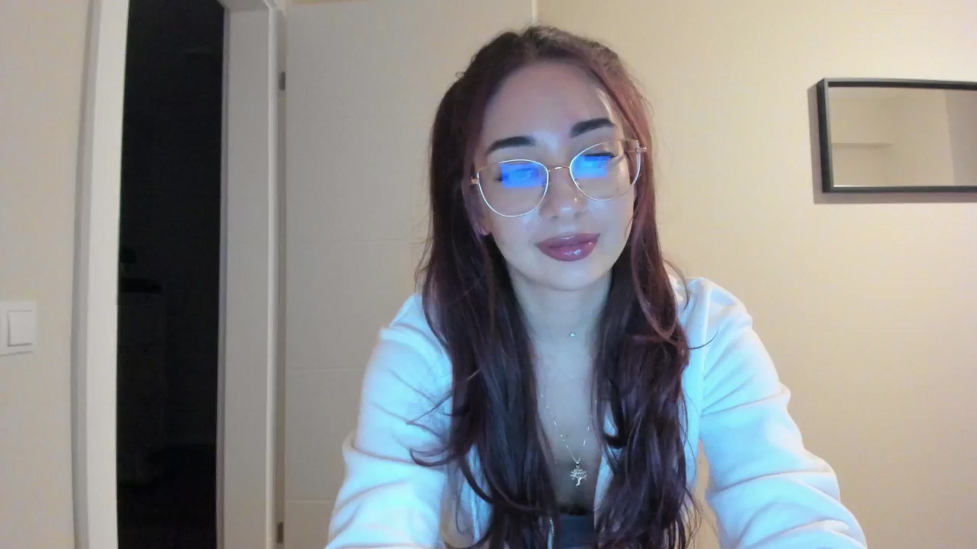 Gallery image thumbnail from Cataleya's myfreecams stream on, 04/19/2024, 21:59 image 11 of 20