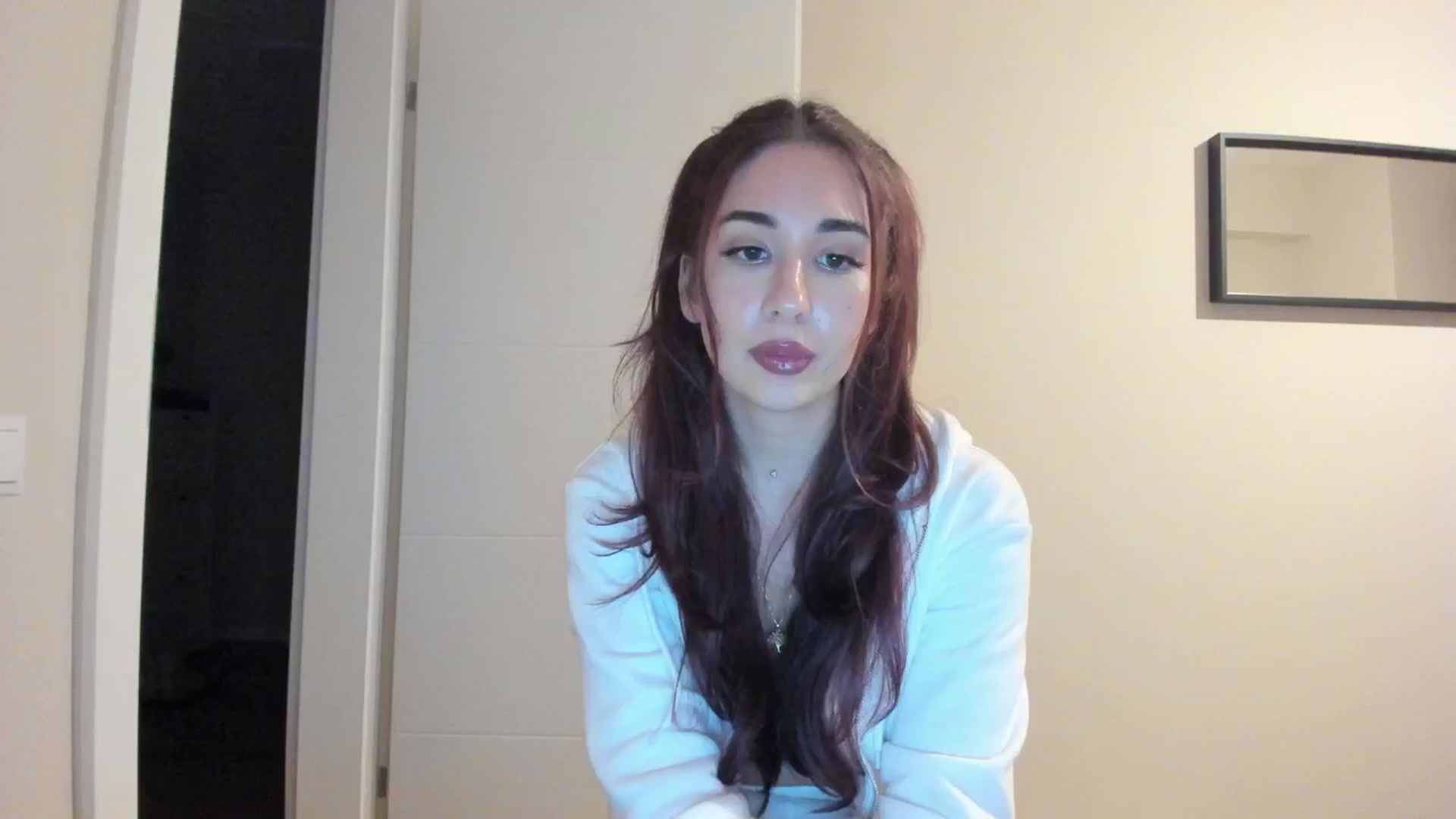 Gallery image thumbnail from Cataleya's myfreecams stream on, 04/19/2024, 21:59 image 5 of 20