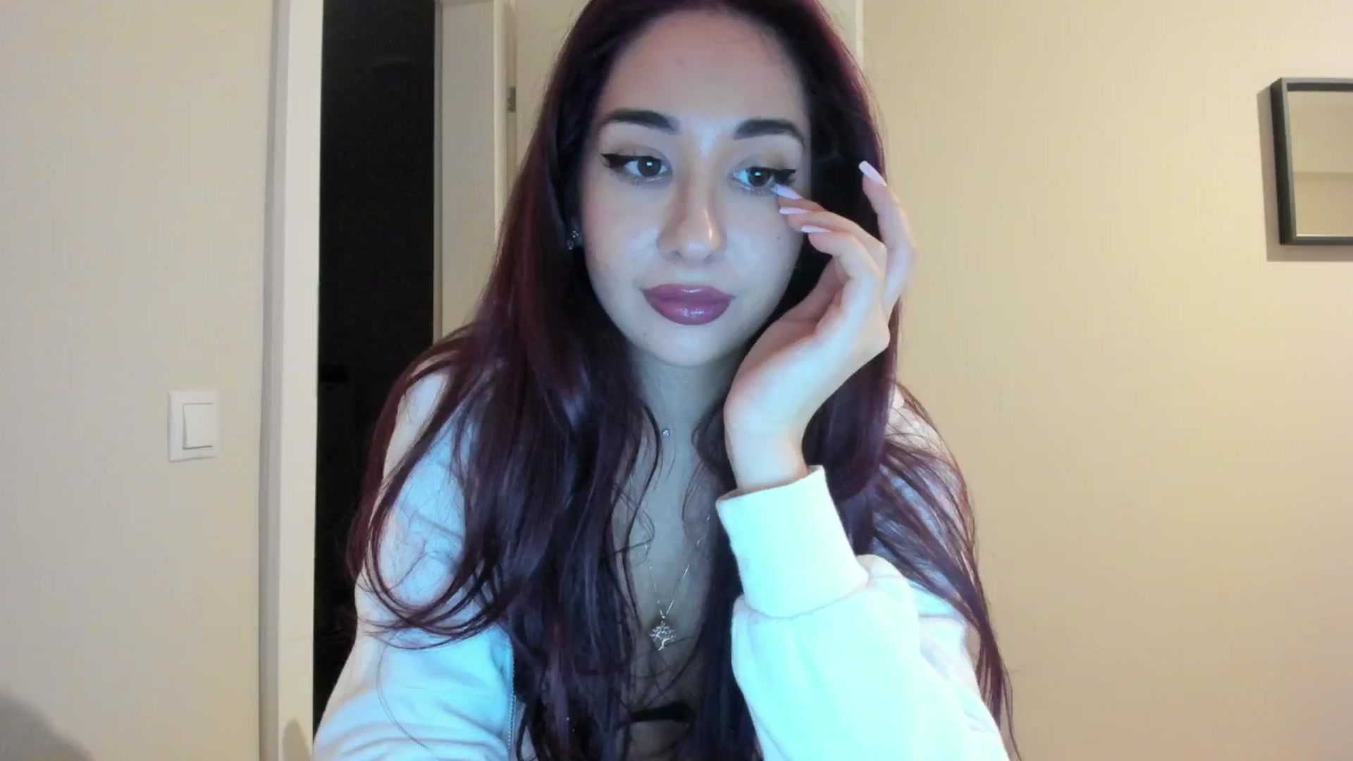 Gallery image thumbnail from Cataleya's myfreecams stream on, 04/24/2024, 22:18 image 17 of 20