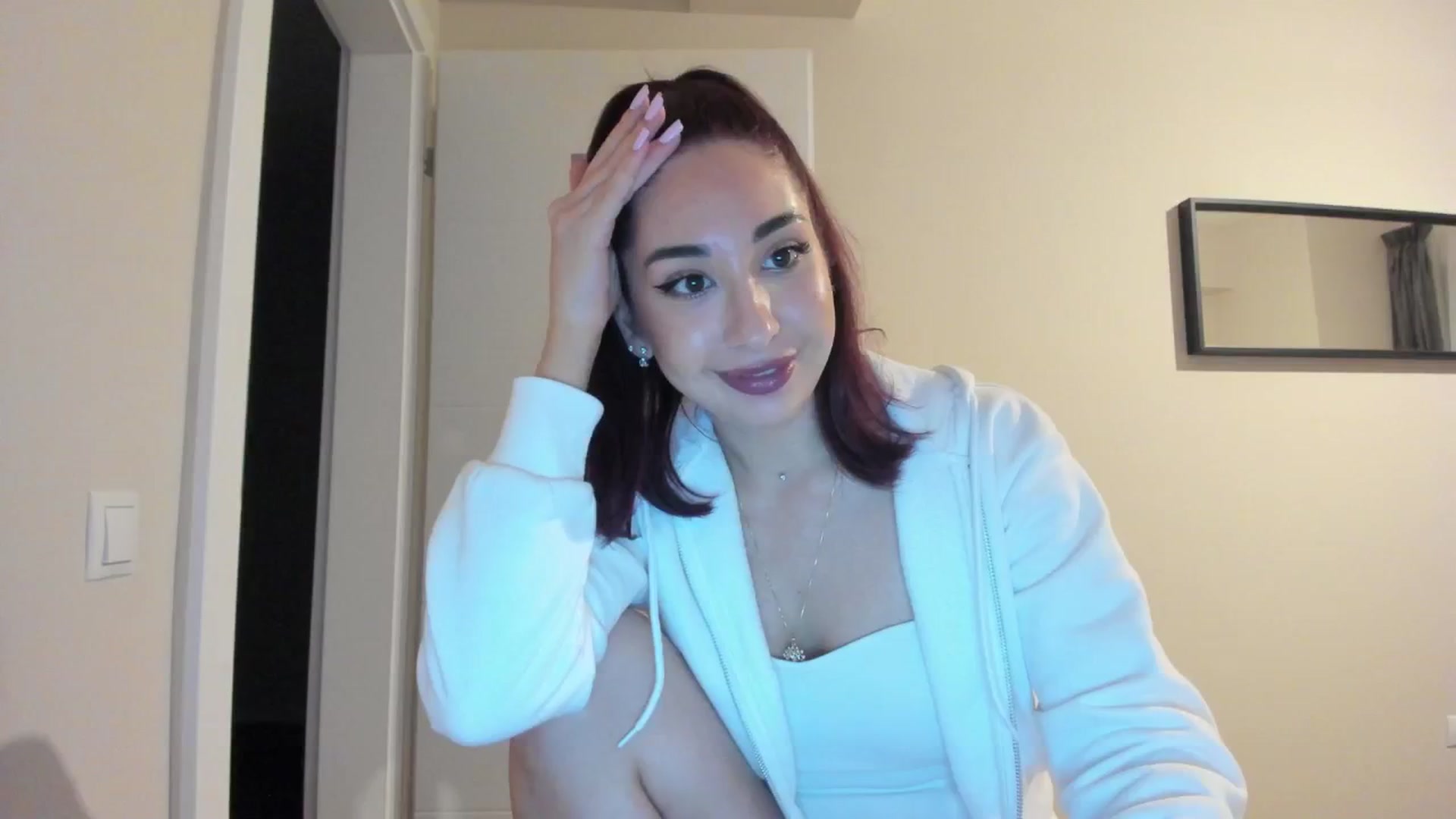 Gallery image thumbnail from Cataleya's myfreecams stream on, 04/28/2024, 21:03 image 8 of 20