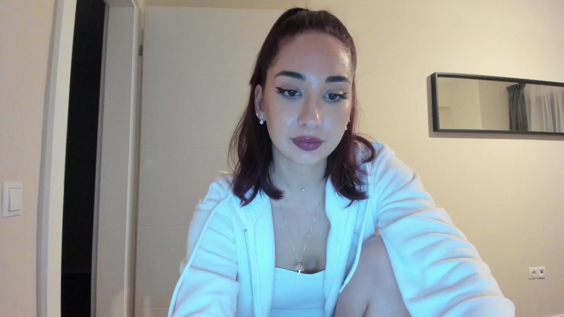Gallery image thumbnail from Cataleya's myfreecams stream on, 04/28/2024, 21:03 image 6 of 20