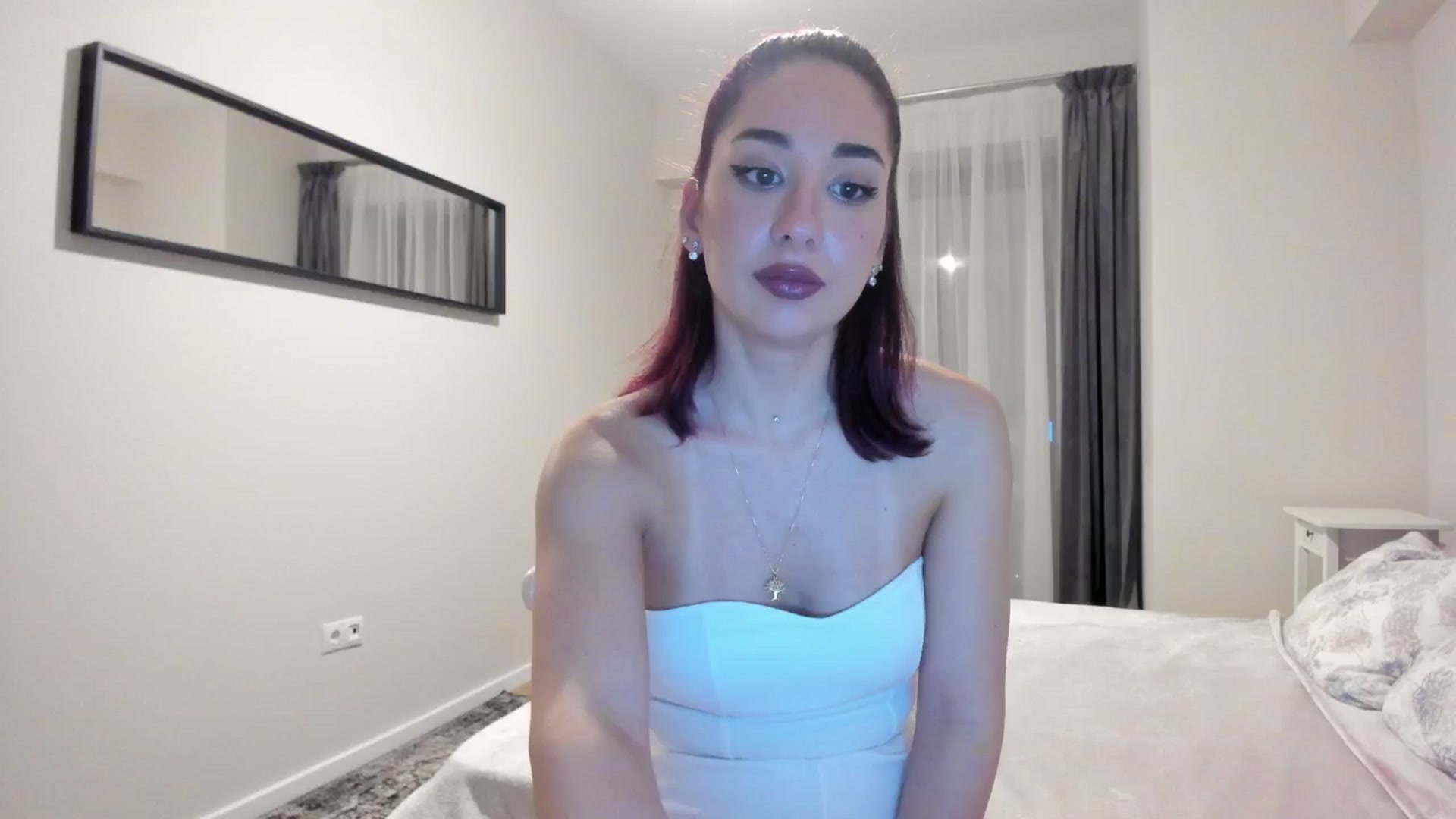 Gallery image thumbnail from Cataleya's myfreecams stream on, 04/28/2024, 22:19 image 3 of 20