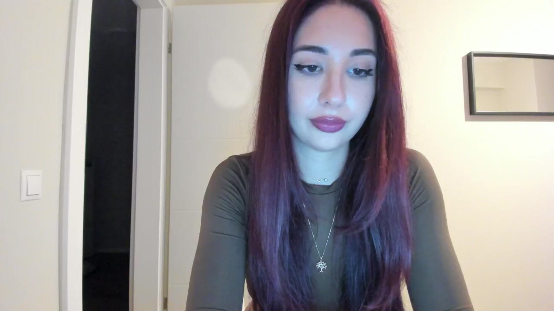 Gallery image thumbnail from Cataleya's myfreecams stream on, 04/29/2024, 21:38 image 12 of 20