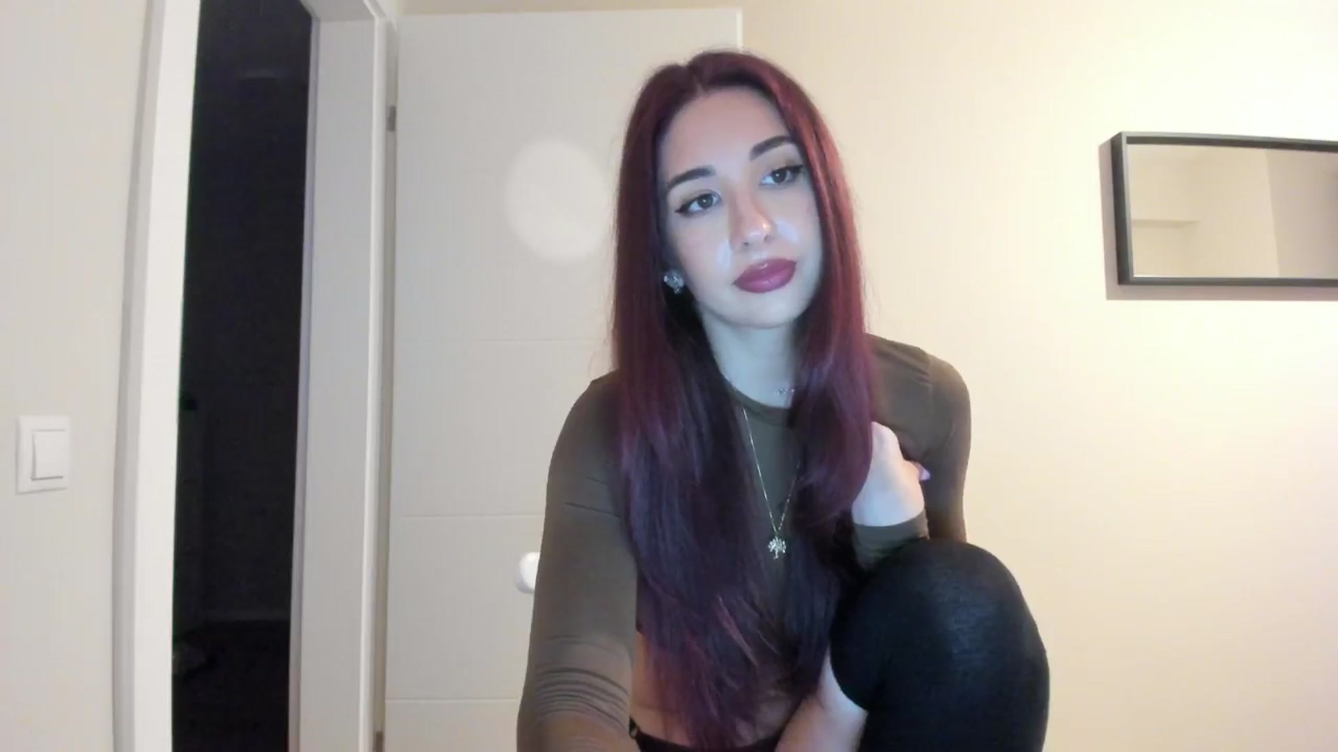 Gallery image thumbnail from Cataleya's myfreecams stream on, 04/29/2024, 21:38 image 7 of 20