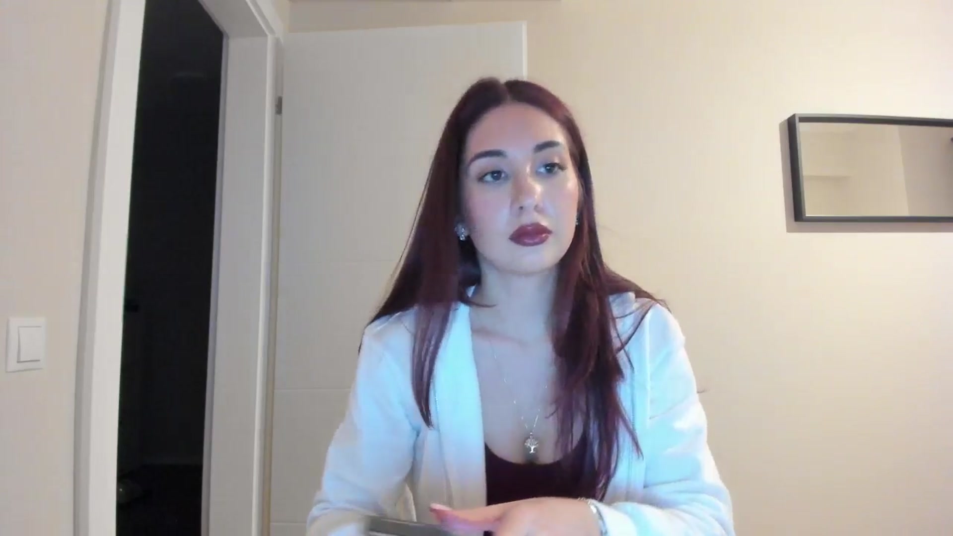 Gallery image thumbnail from Cataleya's myfreecams stream on, 05/01/2024, 22:41 image 11 of 20