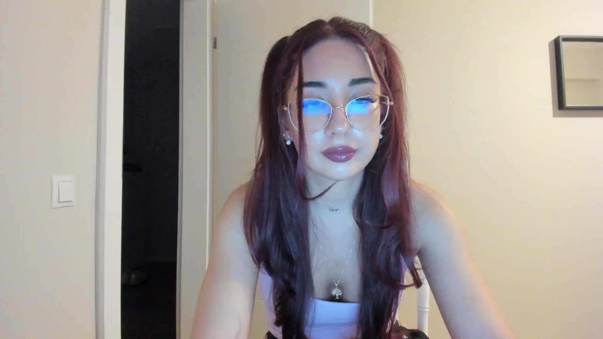 Gallery image thumbnail from Cataleya's myfreecams stream on, 05/04/2024, 20:30 image 15 of 20