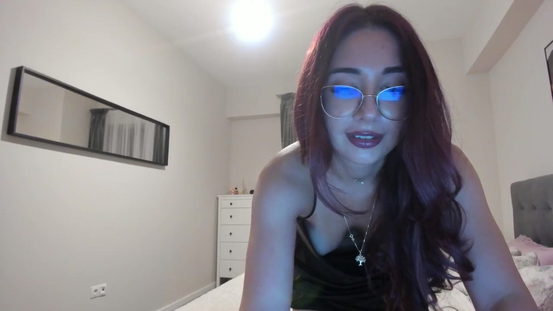 Gallery image thumbnail from Cataleya's myfreecams stream on, 05/05/2024, 21:44 image 10 of 20