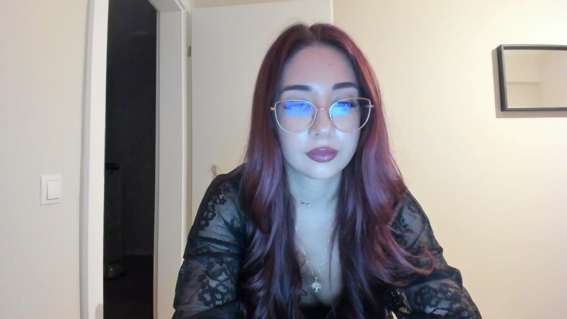 Gallery image thumbnail from Cataleya's myfreecams stream on, 05/05/2024, 21:44 image 9 of 20