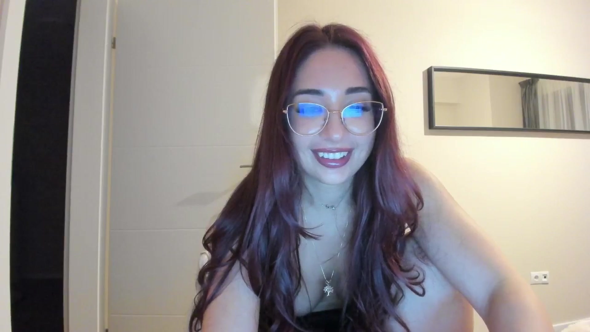 Gallery image thumbnail from Cataleya's myfreecams stream on, 05/05/2024, 21:44 image 18 of 20