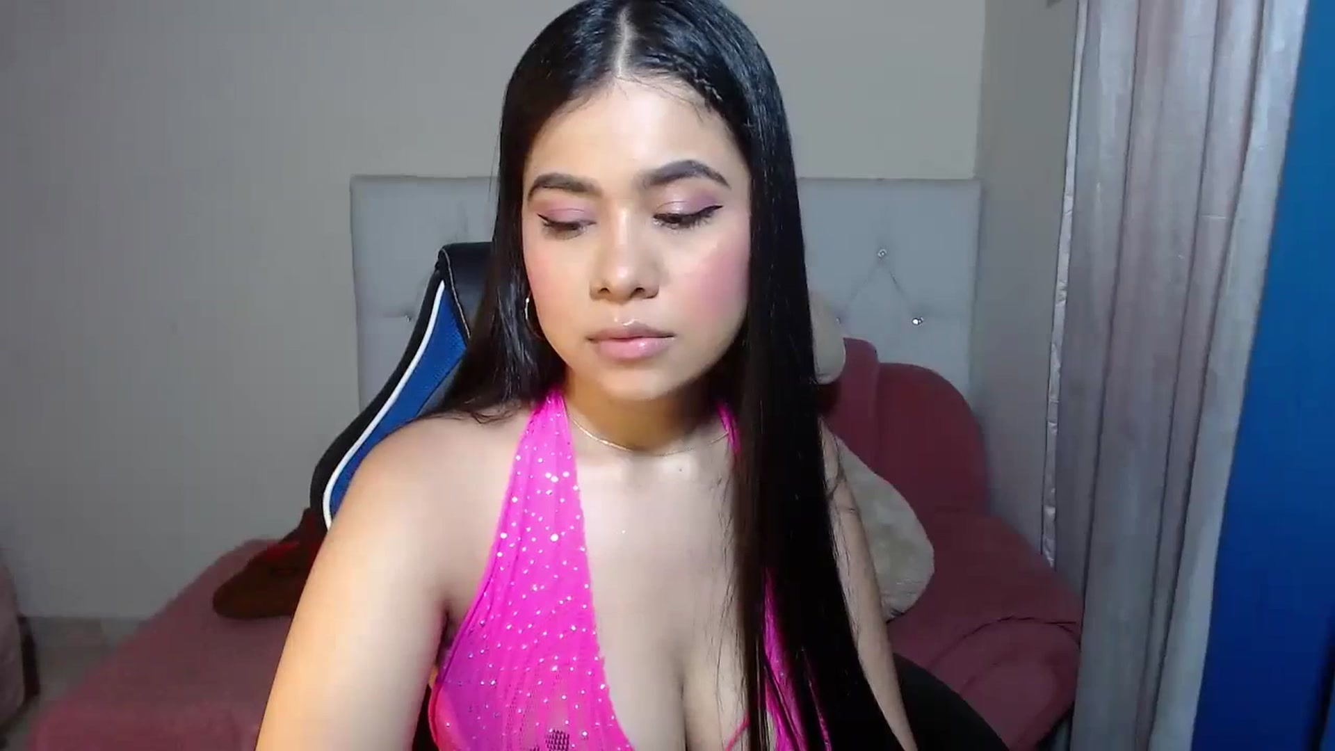 Gallery image thumbnail from Catalina_21_'s myfreecams stream on, 11/12/2023, 13:23 image 14 of 20