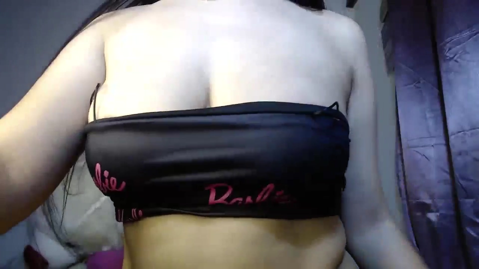 Gallery image thumbnail from Catalina_21_'s myfreecams stream on, 05/08/2024, 09:37 image 17 of 20