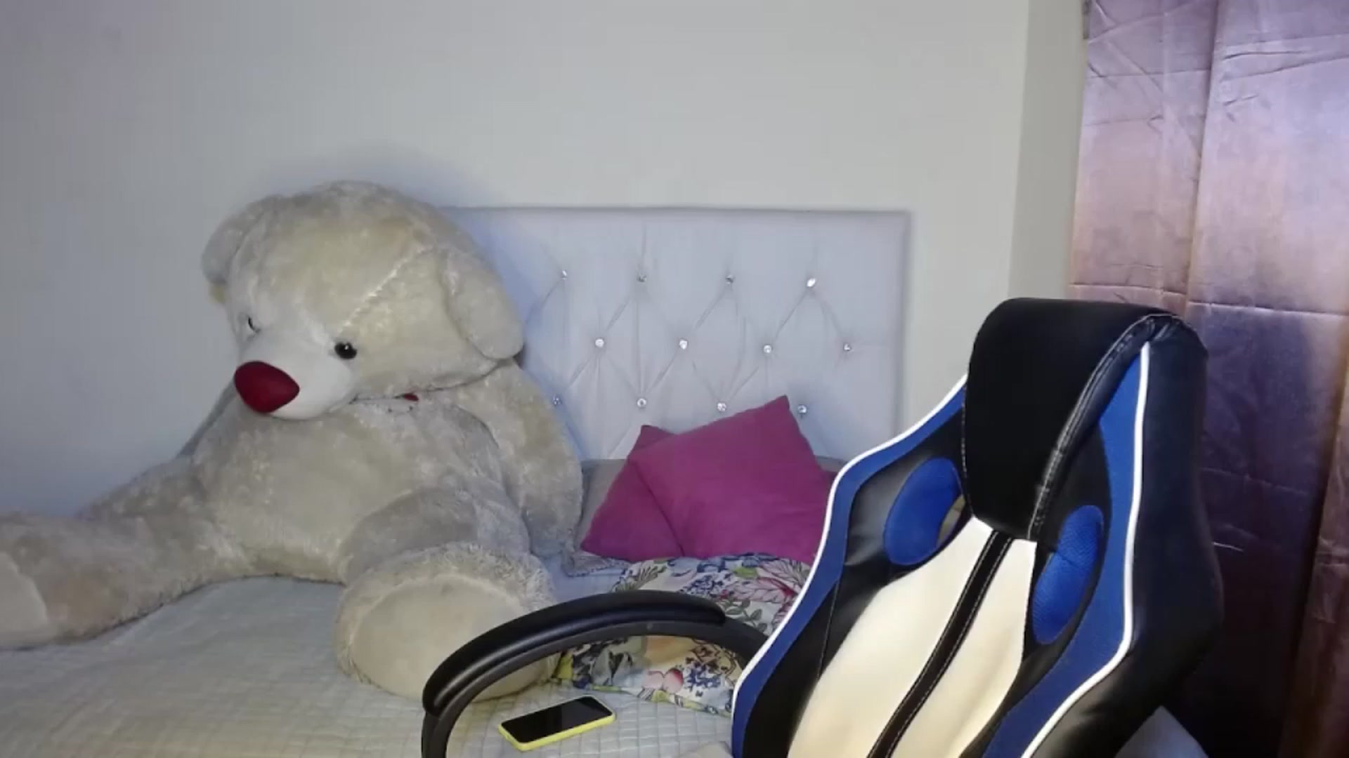 Gallery image thumbnail from Catalina_21_'s myfreecams stream on, 07/21/2024, 09:45 image 13 of 20