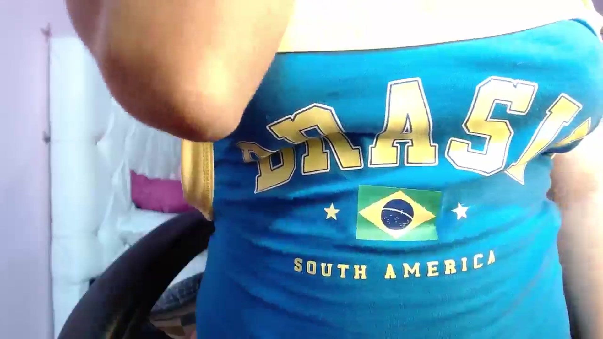 Gallery image thumbnail from Catalina_21_'s myfreecams stream on, 02/02/2025, 10:20 image 4 of 20