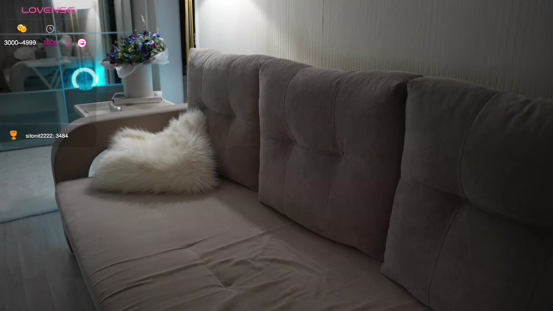 Gallery image thumbnail from Catch_Me's myfreecams stream on, 03/01/2025, 15:45 image 17 of 20