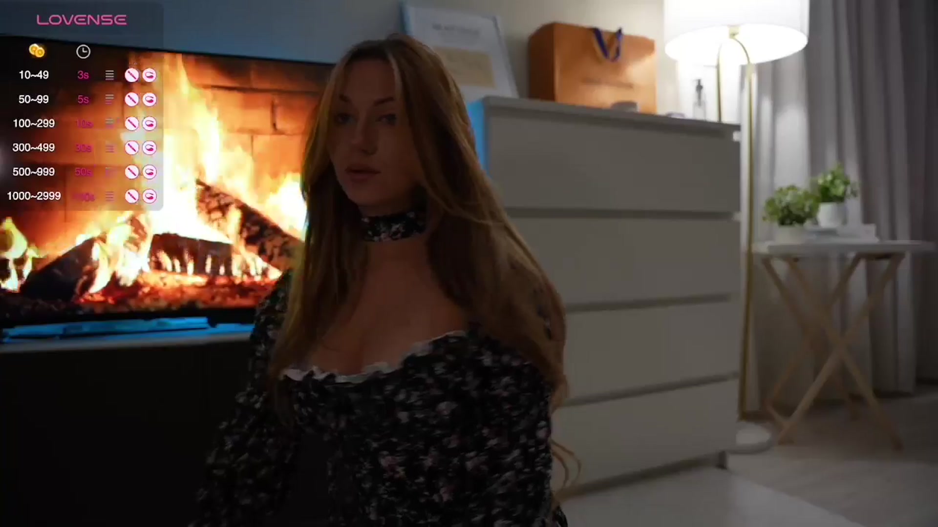 Gallery image thumbnail from Catch_Me's myfreecams stream on, 03/02/2025, 15:54 image 12 of 20