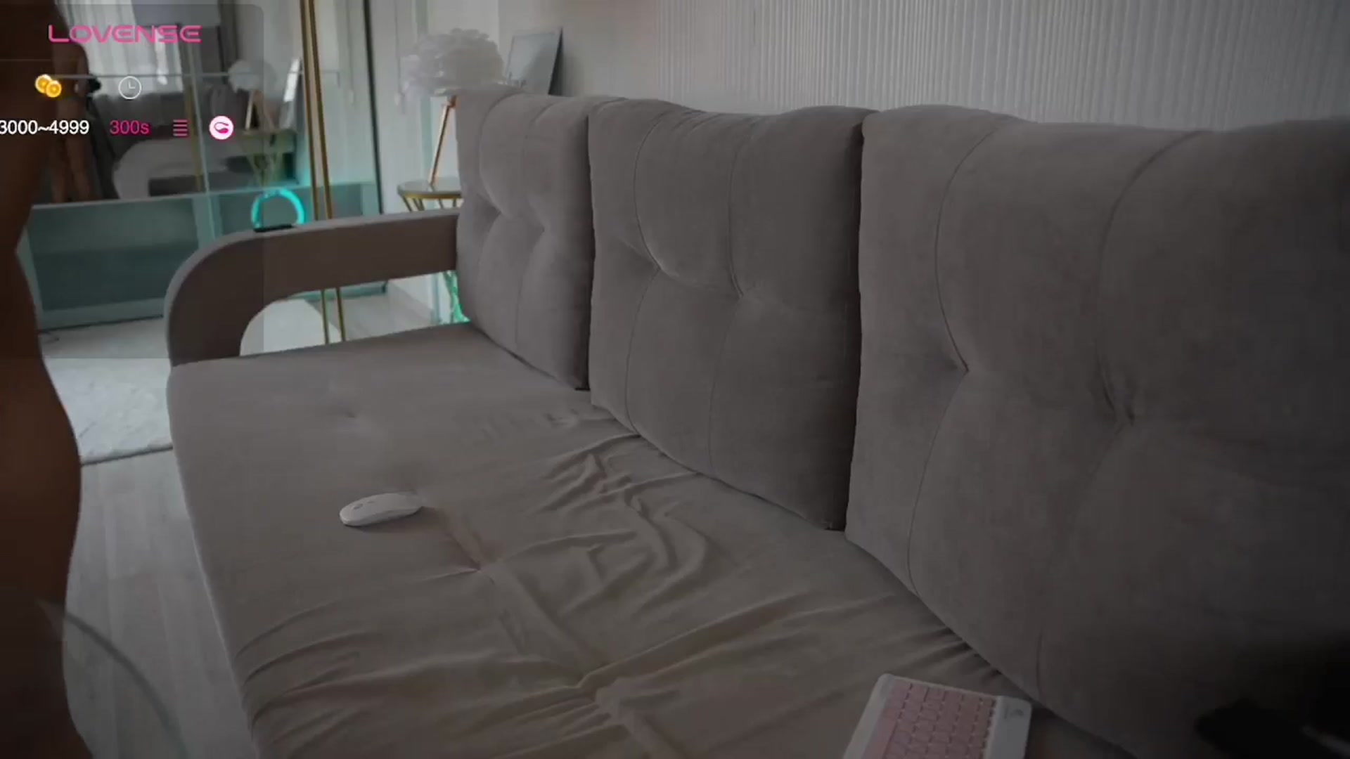 Gallery image thumbnail from Catch_Me's myfreecams stream on, 03/17/2025, 15:01 image 7 of 20