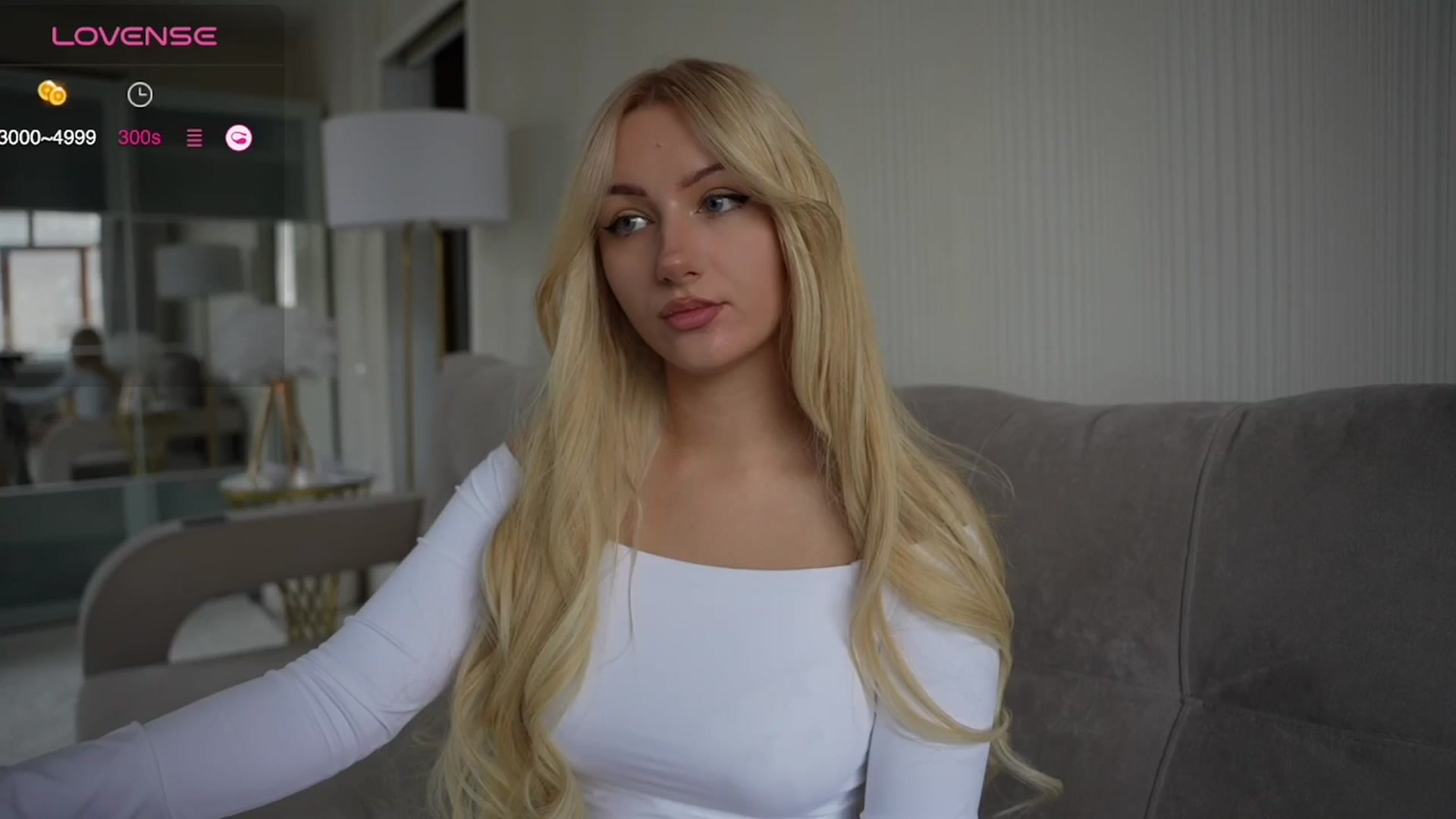 Gallery image thumbnail from Catch_Me's myfreecams stream on, 03/19/2025, 13:50 image 1 of 20