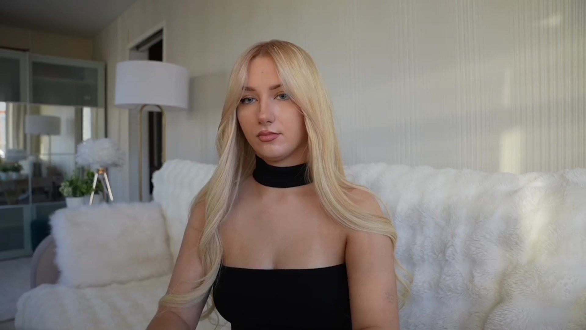 Gallery image thumbnail from Catch_Me's myfreecams stream on, 03/21/2025, 13:55 image 8 of 20