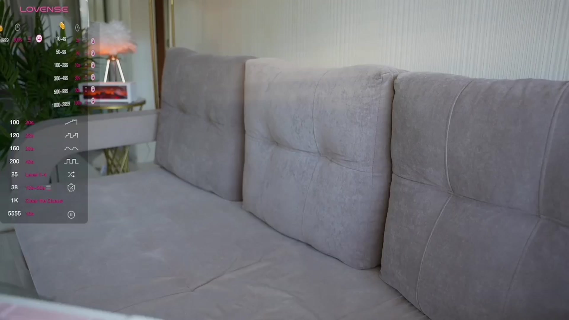 Gallery image thumbnail from Catch_Me's myfreecams stream on, 05/06/2025, 15:24 image 8 of 20