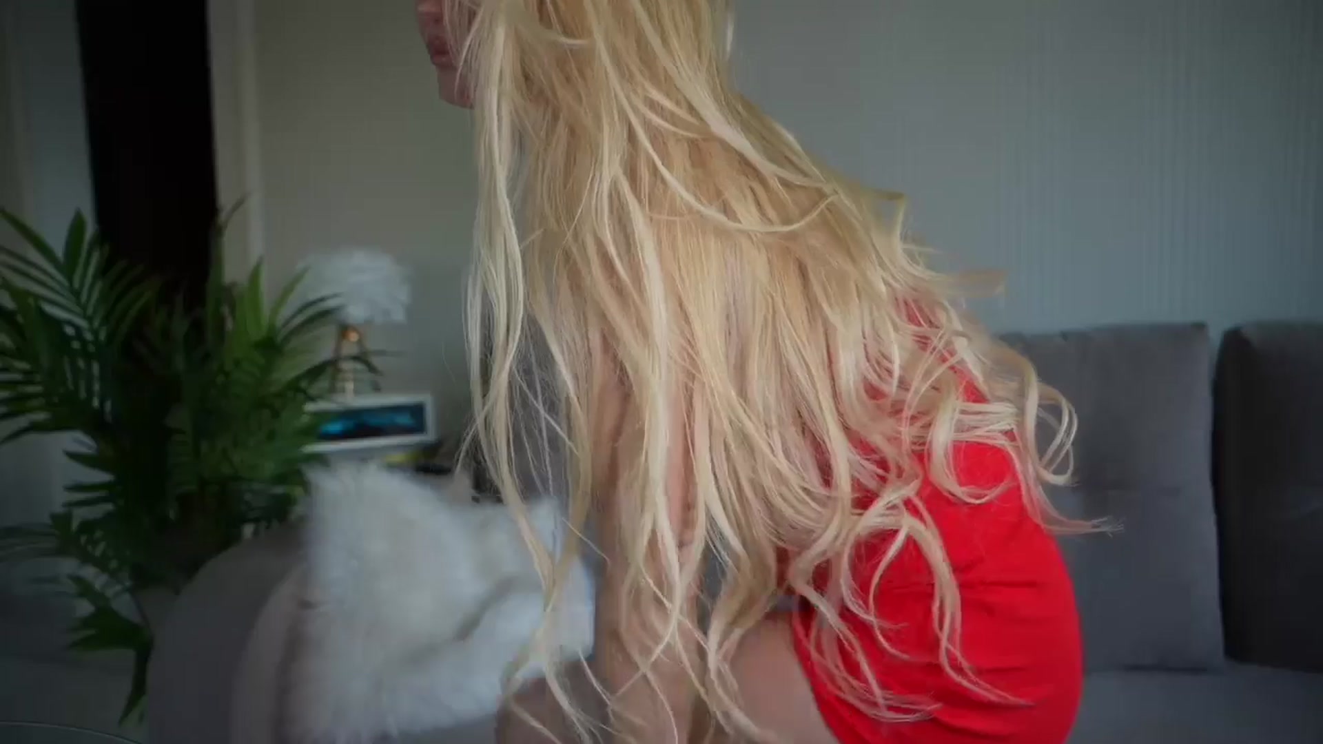Gallery image thumbnail from Catch_Me's myfreecams stream on, 05/09/2025, 15:27 image 16 of 20