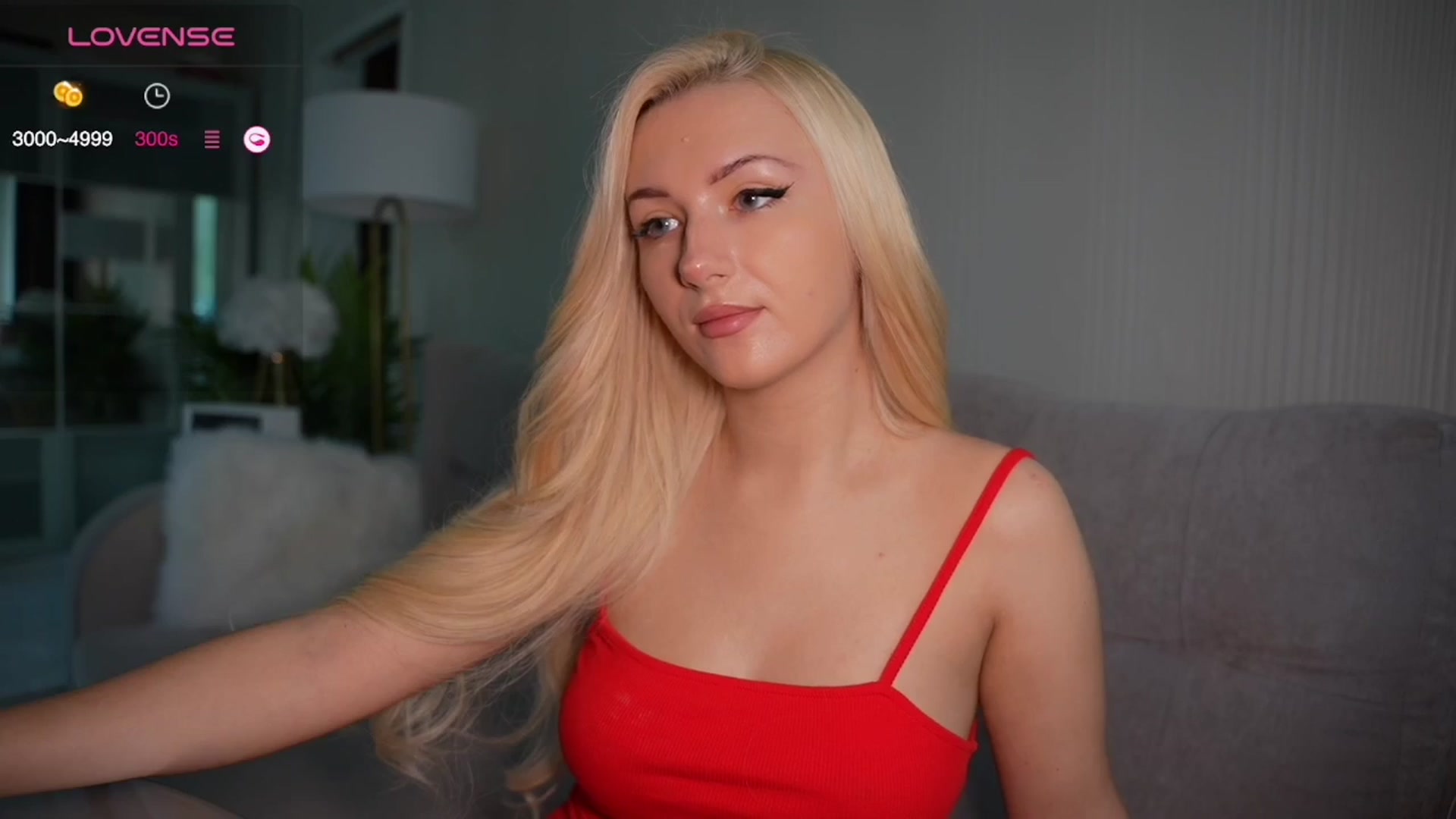 Gallery image thumbnail from Catch_Me's myfreecams stream on, 06/05/2025, 16:33 image 2 of 20