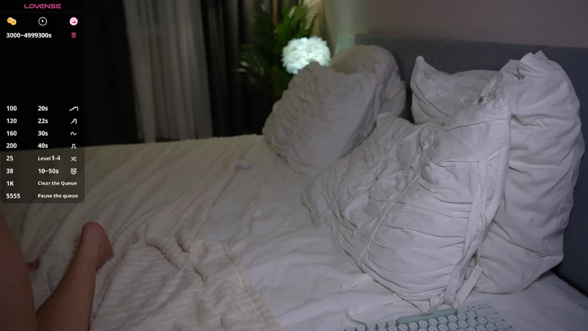 Gallery image thumbnail from Catch_Me's myfreecams stream on, 07/04/2025, 21:49 image 15 of 20