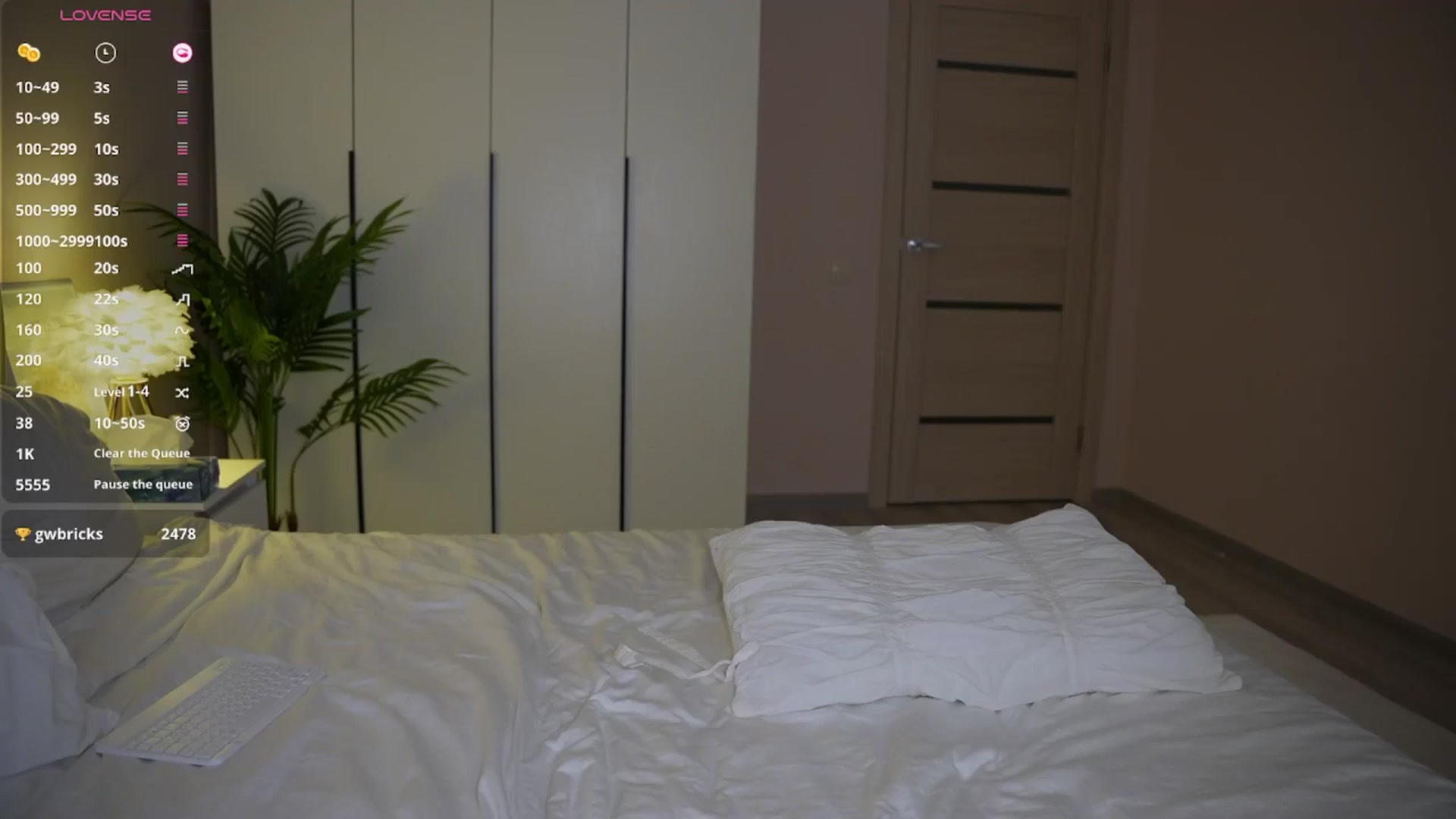 Gallery image thumbnail from Catch_Me's myfreecams stream on, 07/26/2025, 18:01 image 19 of 20