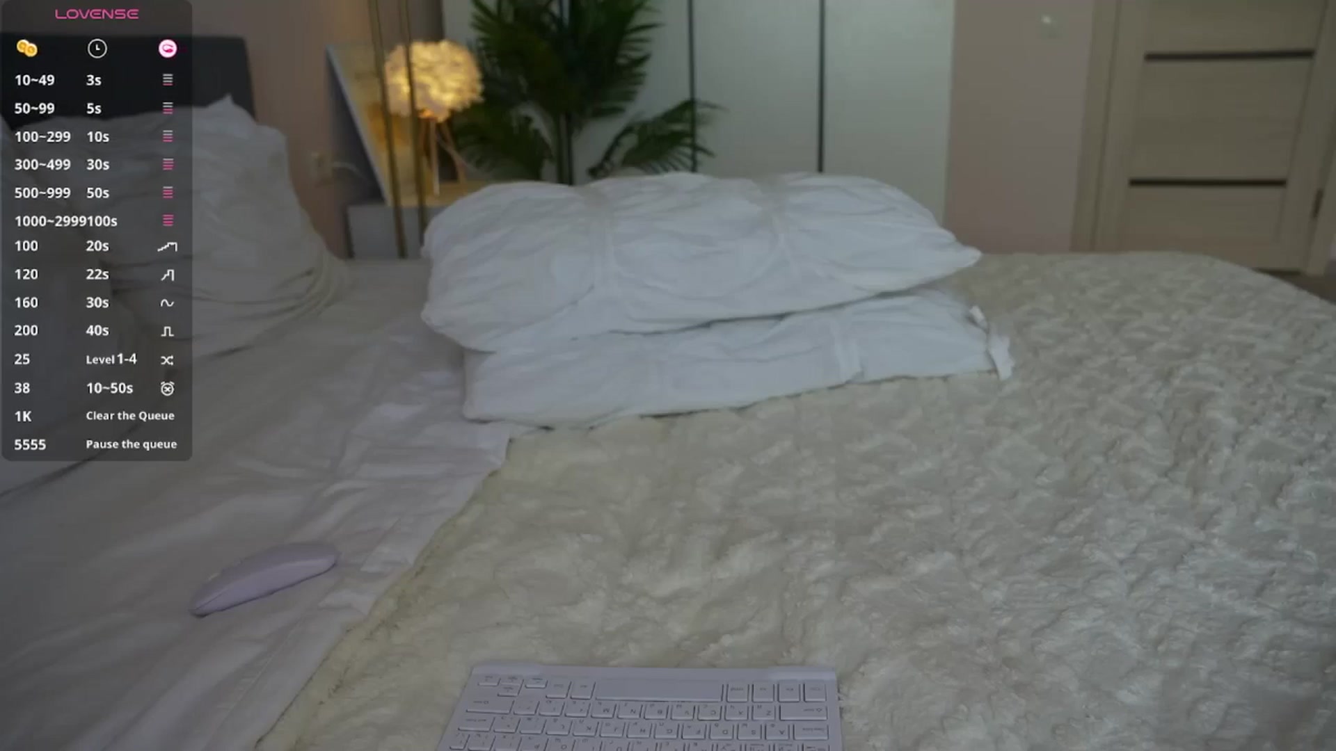 Gallery image thumbnail from Catch_Me's myfreecams stream on, 07/31/2025, 15:15 image 15 of 20