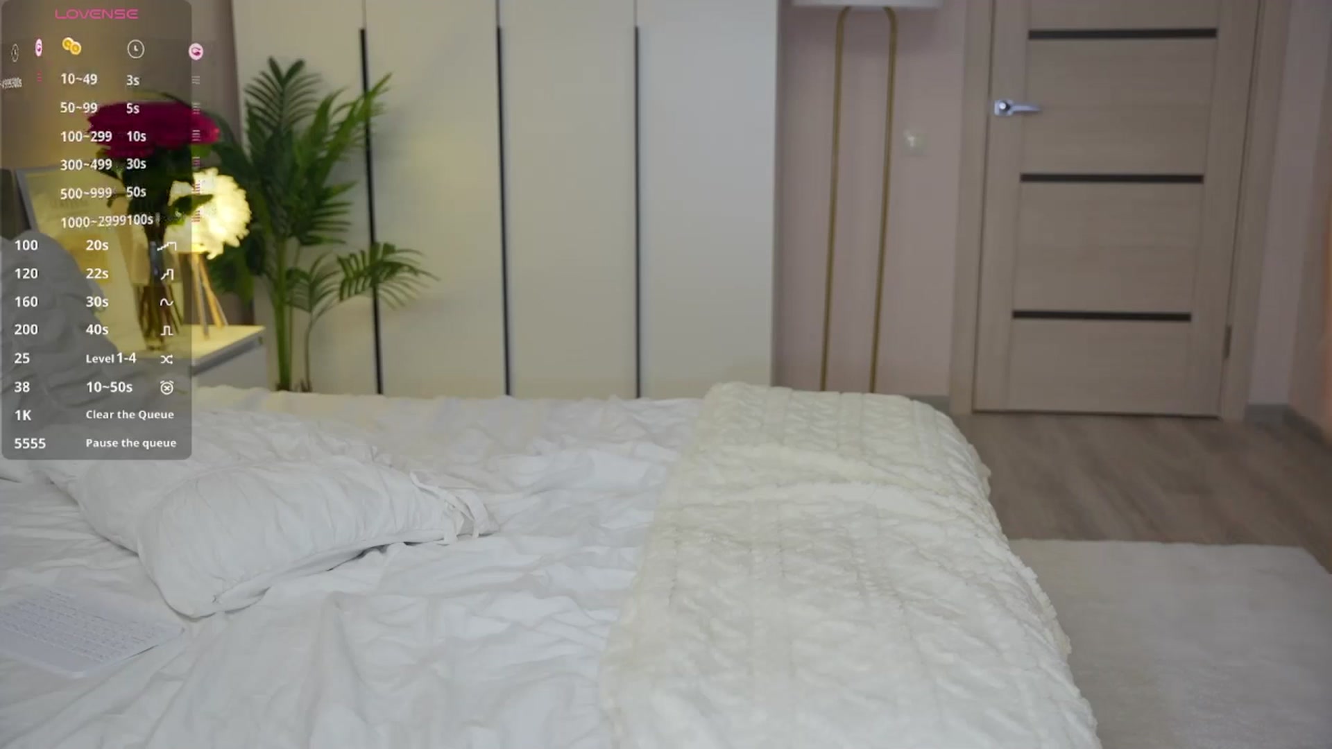 Gallery image thumbnail from Catch_Me's myfreecams stream on, 08/03/2025, 16:54 image 18 of 20