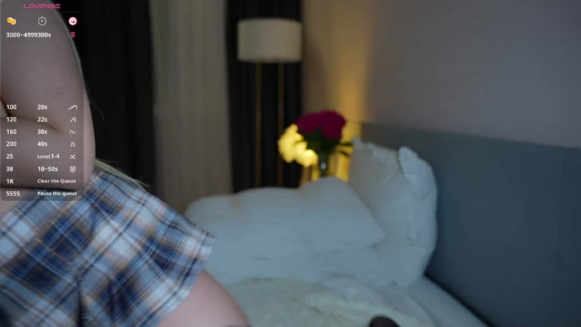 Gallery image thumbnail from Catch_Me's myfreecams stream on, 08/06/2025, 19:37 image 2 of 20
