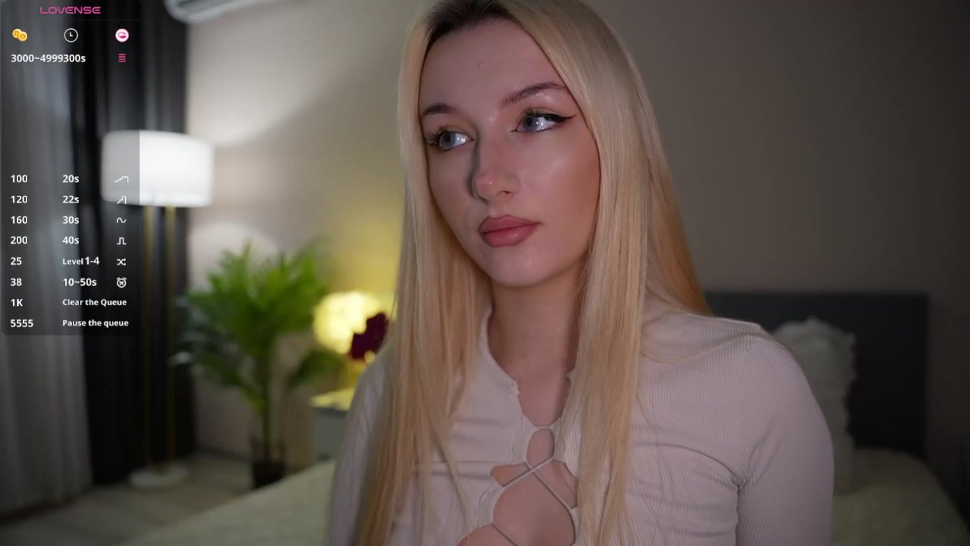 Gallery image thumbnail from Catch_Me's myfreecams stream on, 08/09/2025, 19:10 image 2 of 20