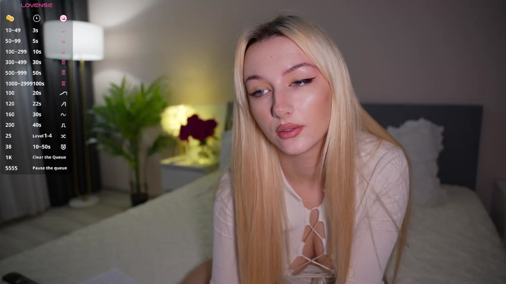 Gallery image thumbnail from Catch_Me's myfreecams stream on, 08/09/2025, 19:10 image 8 of 20